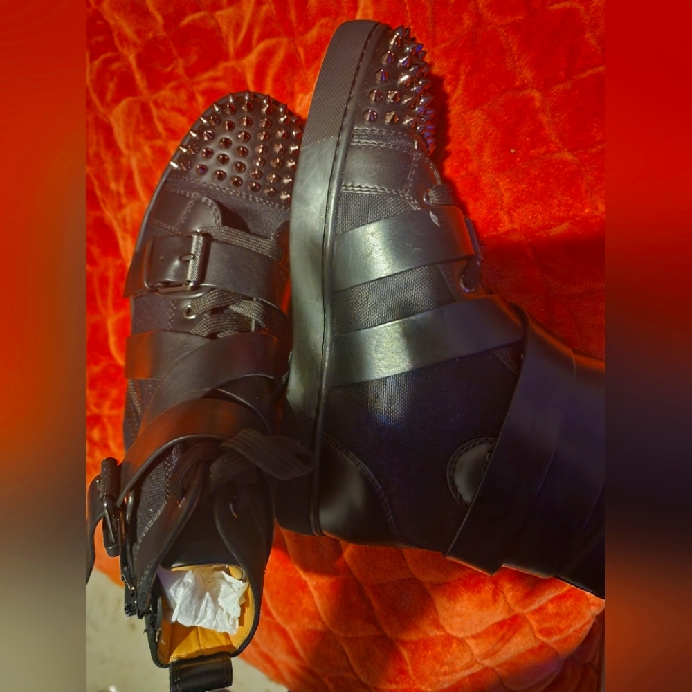 Mens Boots 8.5